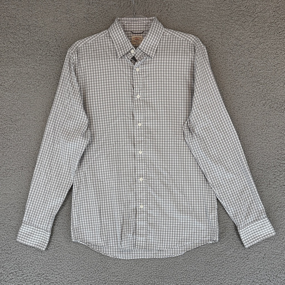 Faherty Gray & White Checkered Button Down Long S… - image 1